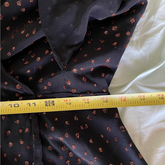 Madewell Lucie V-Neck Smocked Mini Dress in Oval Polka Dot - size 10 - Picture 11 of 15